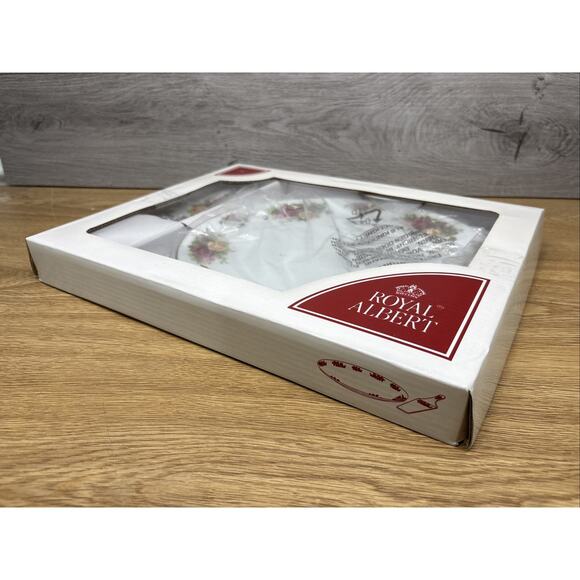 Royal Albert Old Country Roses Porcelain 11” Cake Plate with Server New in Box - Picture 2 of 7